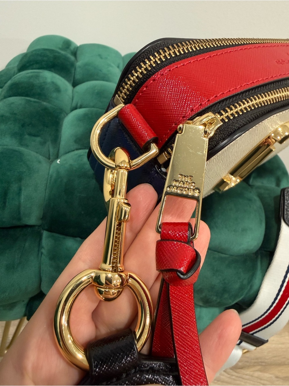 Marc Jacobs Cream Snapshot Crossbody with Red, White & Blue Strap - Picture 10 of 12